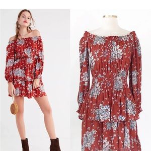 URBAN OUTFITTERS Saffron Skies Off-The-Shoulder Boho ruffled tiered Dress size S
